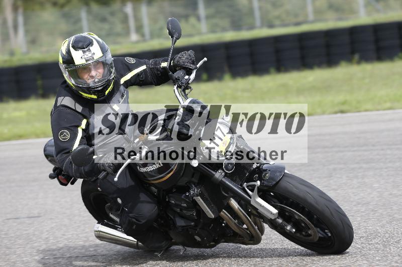 Archiv-2025/53 16.09.2025 Track Day Domi Aegerter ADR/Gruppe gelb/117